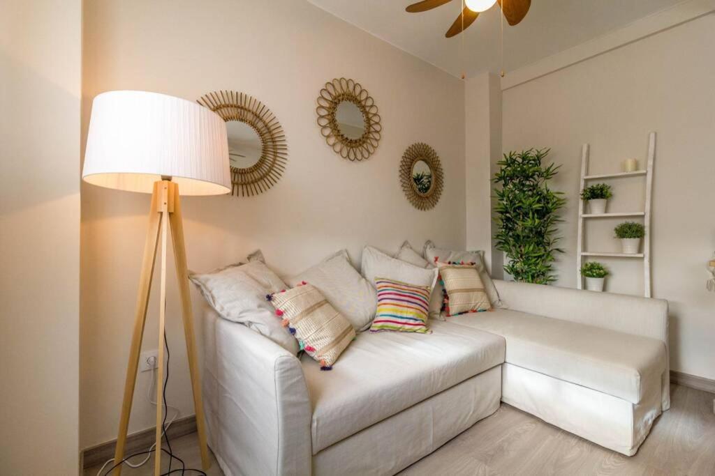 Cosy & Downtown Flat Valencia. Apartment Bagian luar foto